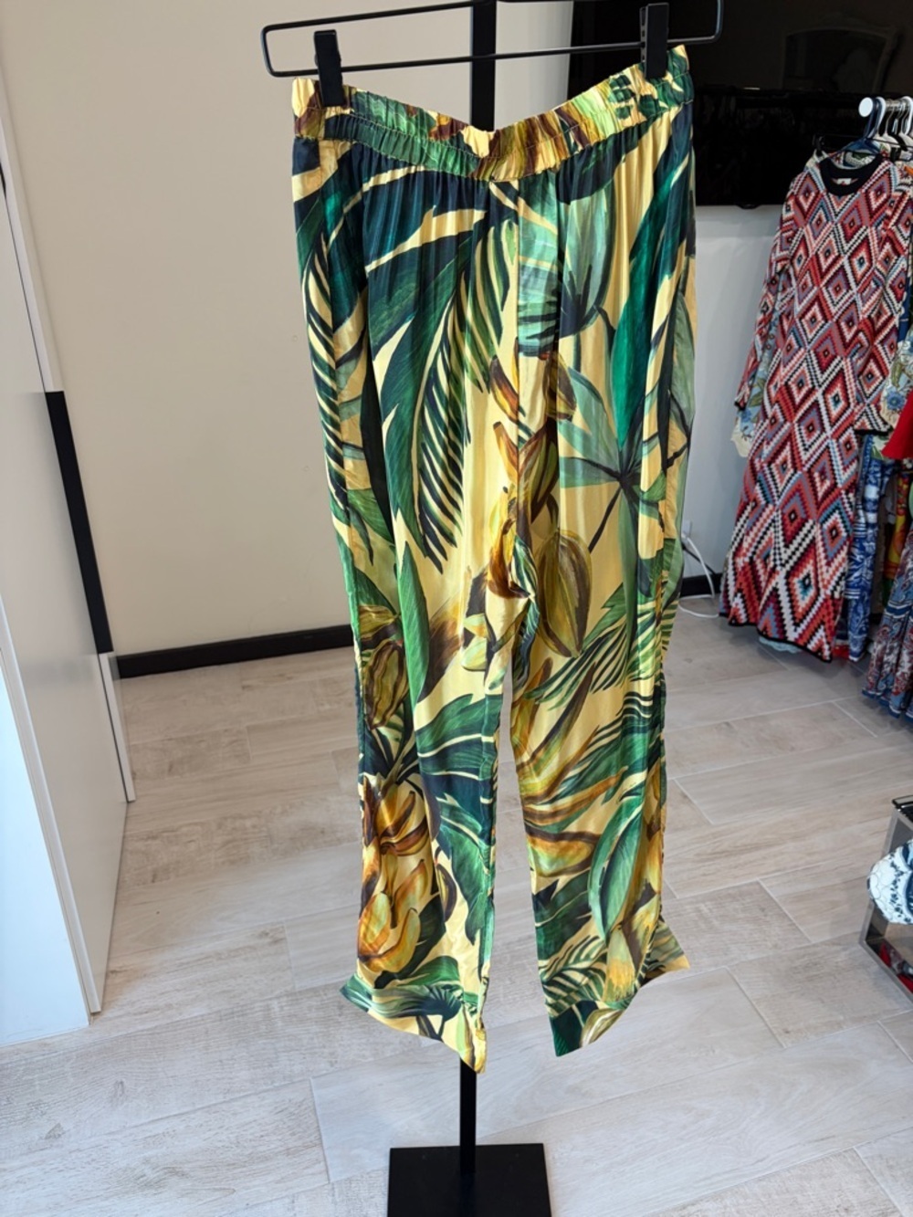 Farm Rio: Yellow Bananart Pajama Pants - Picture 6 of 12